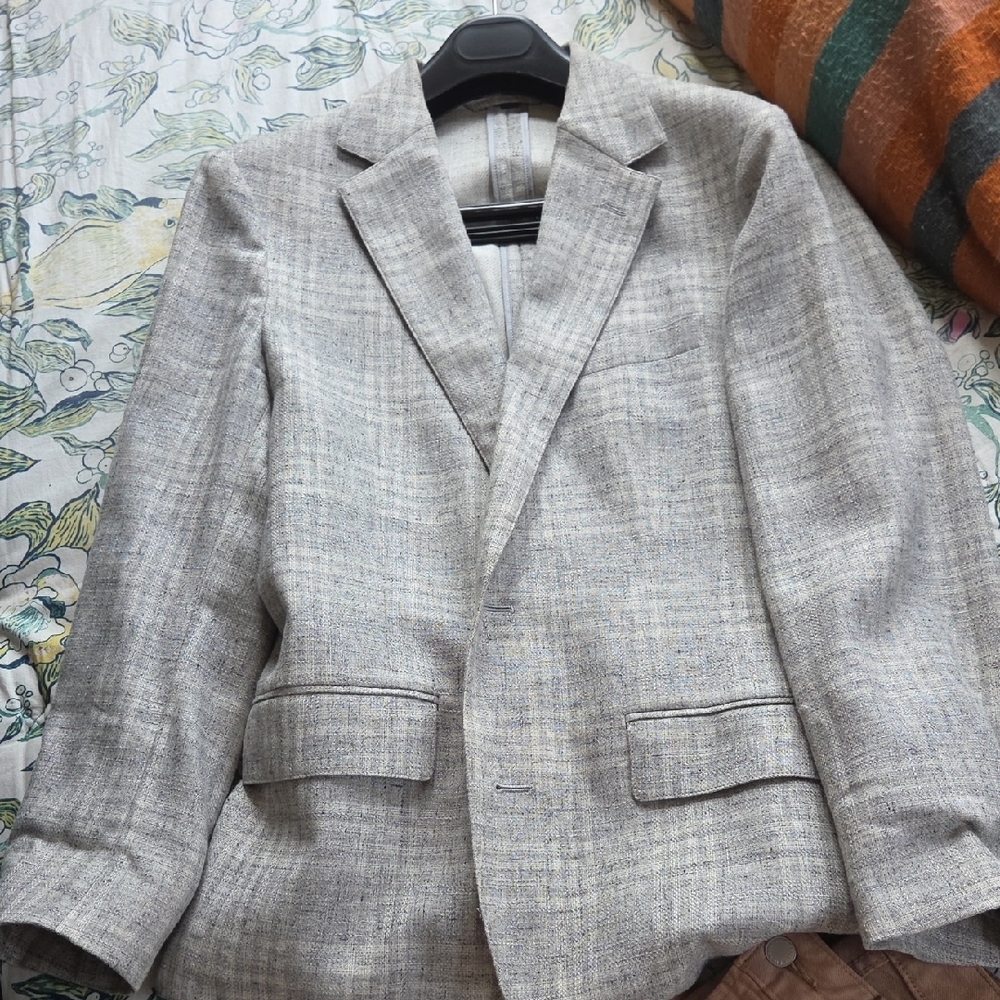 Men's Gray Blazer - Picture 4 of 7